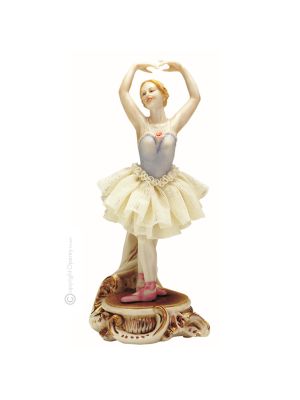 BALLERINA 1057 Italienische Porzellan Figur handbemalt Italienisches Design exklusiv elegant
