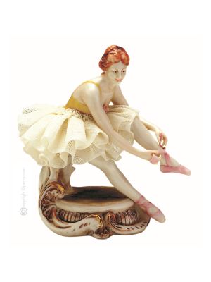 BALLERINA 1058 Edles Porzellan Figur handgemacht elegant Wohnkultur Italienisches Design