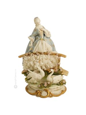 DAME IM PARK Italienische Porzellan Figur Barock handbemalt hochwertig exklusiv Wohnkultur