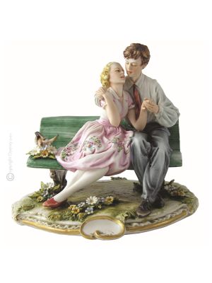 ERSTE LIEBE Edles Porzellan Figur Barock handbemalt hochwertig elegant exklusiv hochwertig 