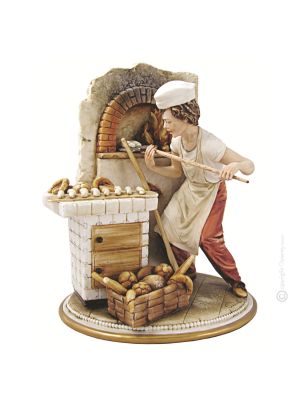 BÄCKER Italienische Porzellan Figur handbemalt elegant hochwertig Italienisches Design exklusiv