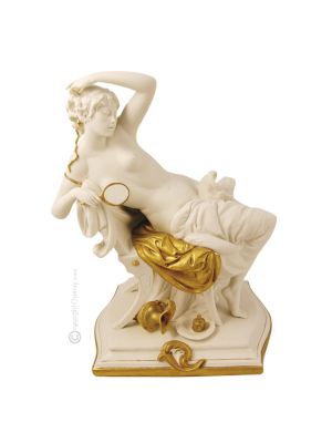 DIE MORGEN-TOILETTE DAME Italienische Porzellan Figur handbemalt elegant stilvoll exklusiv