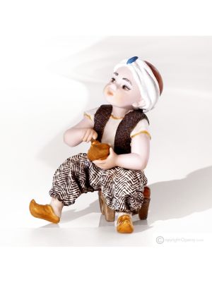 ALADDIN Capodimonte, romantische Märchenstatuette: zeitloses Kunstporzellan.