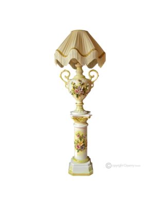Tischlampe mit Keramiksäule im Barockstil, verziert mit Blumen und goldenen Details