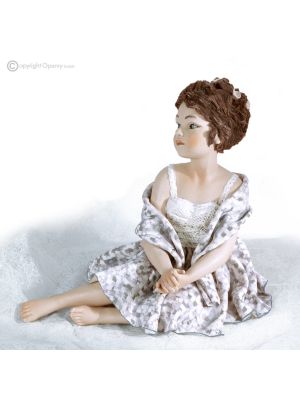 LUDOVICA - Capodimonte, kostbare Statuette, ein Meisterwerk aus feinem Porzellan.
