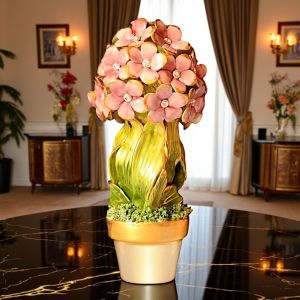 Künstlerische Keramikpflanze verziert mit kleinen Blumen, Swarovski-Kristallen und goldenen Details, handgefertigt.
