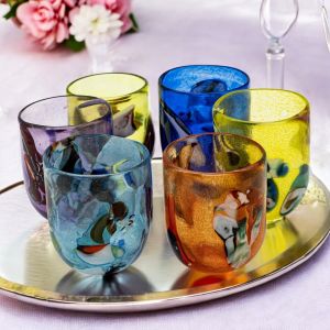 Set aus 6 farbigen Kristallgläsern, geblasenes Glas, Original aus Murano, Venedig.