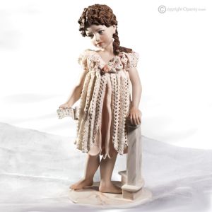 LAVINIA Elegante Puppe, Capodimonte-Handwerkskunst, raffiniertes Porzellan.
