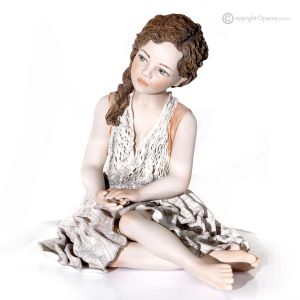 MANU - Capodimonte-Statuette, ein exklusives Porzellankunstwerk.