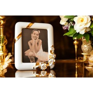 KRISTALLE UND ROSEN Bilderrahmen Fotorahmen Keramik Barockstil 24 Karat Goldverzierungen Made Italy