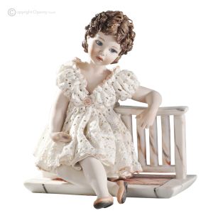 TESS Capodimonte-Puppe aus Porzellan, Symbol für Frieden und Harmonie.